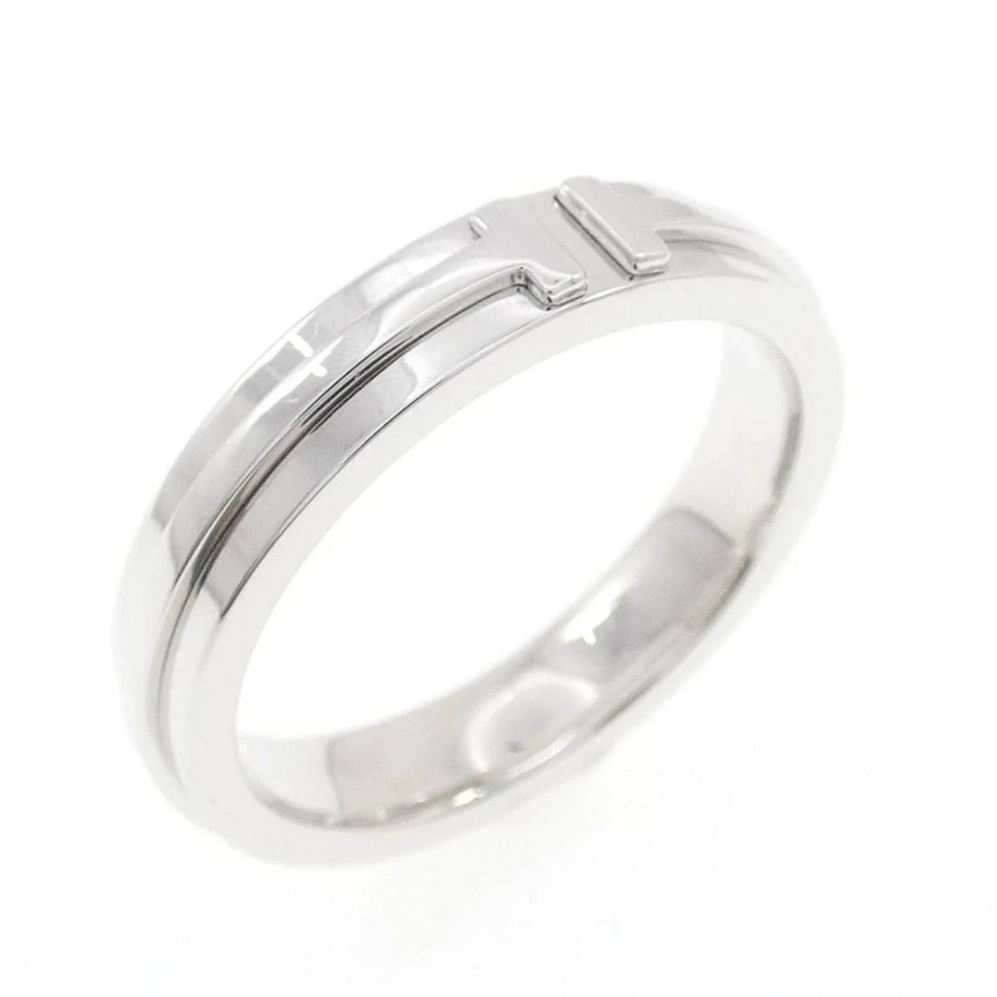 TIFFANY T-TOE NARROW RING 750 WHITE GOLD: Tiffany T-Toe Narrow Ring 750 White Gold Brand: Tiffany & Co. Type/Style: Ring Material: 750 White Gold, Color: White Gold Size: US 8.5 Accessories: None Accessories Notice: When purchasing pre-owned