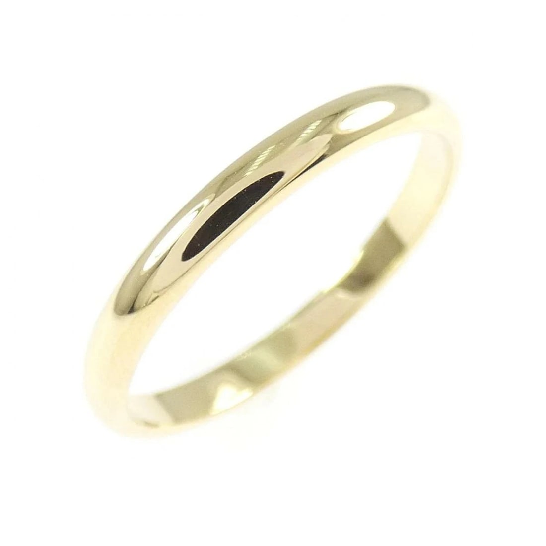 TIFFANY 750 YELLOW GOLD BAND RING: Tiffany 750 Yellow Gold Band Ring Brand: Tiffany & Co. Type/Style: Ring Material: 750 Yellow Gold, Color: Yellow Gold Size: US 5 Accessories: None Accessories Notice: When purchasing pre-owned goods,