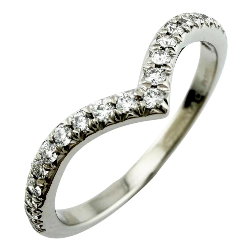 TIFFANY SOLESTE V DIAMOND RING PLATINUM: Tiffany Soleste V Diamond Ring Platinum Brand: Tiffany & Co. Type/Style: Ring Material: Pt 950, Main Stone Natural Color: Size: US 6.5 Accessories: None Accessories Notice: When purchasing pre-owned