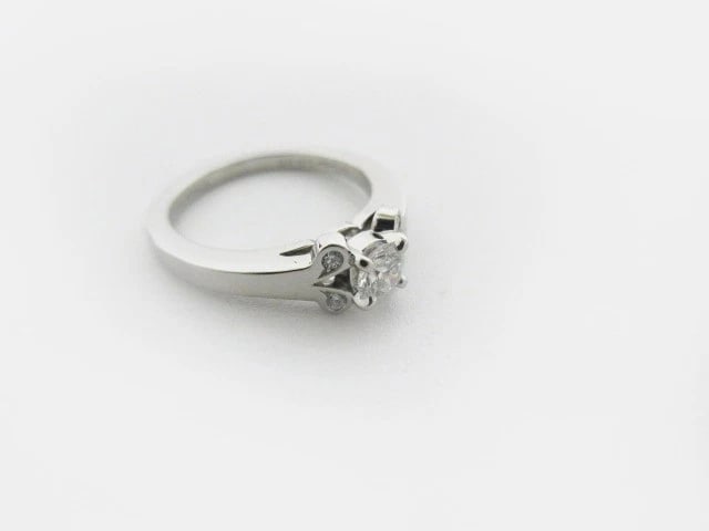 CARTIER BALLERINA SOLITAIRE RING PLATINUM PT950 DIAMOND: Cartier Ballerina Solitaire Ring Platinum Pt950 Diamond Brand: Cartier Type/Style: Ring Material: Platinum, Main Stone Natural Color: Size: US 4 Accessories: None Accessories Notice: When