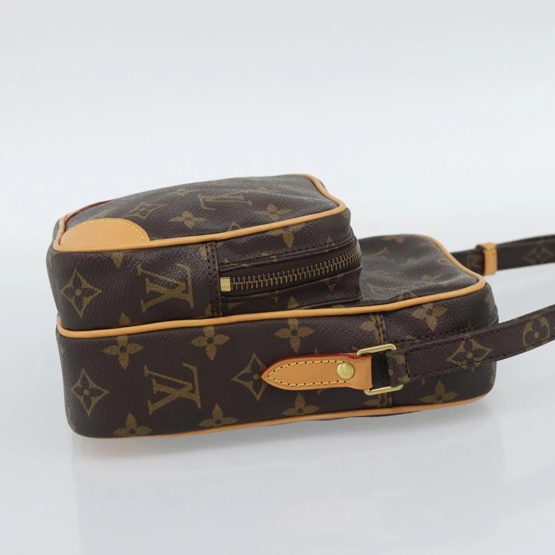 LOUIS VUITTON MONOGRAM AMAZON SHOULDER BAG - 5