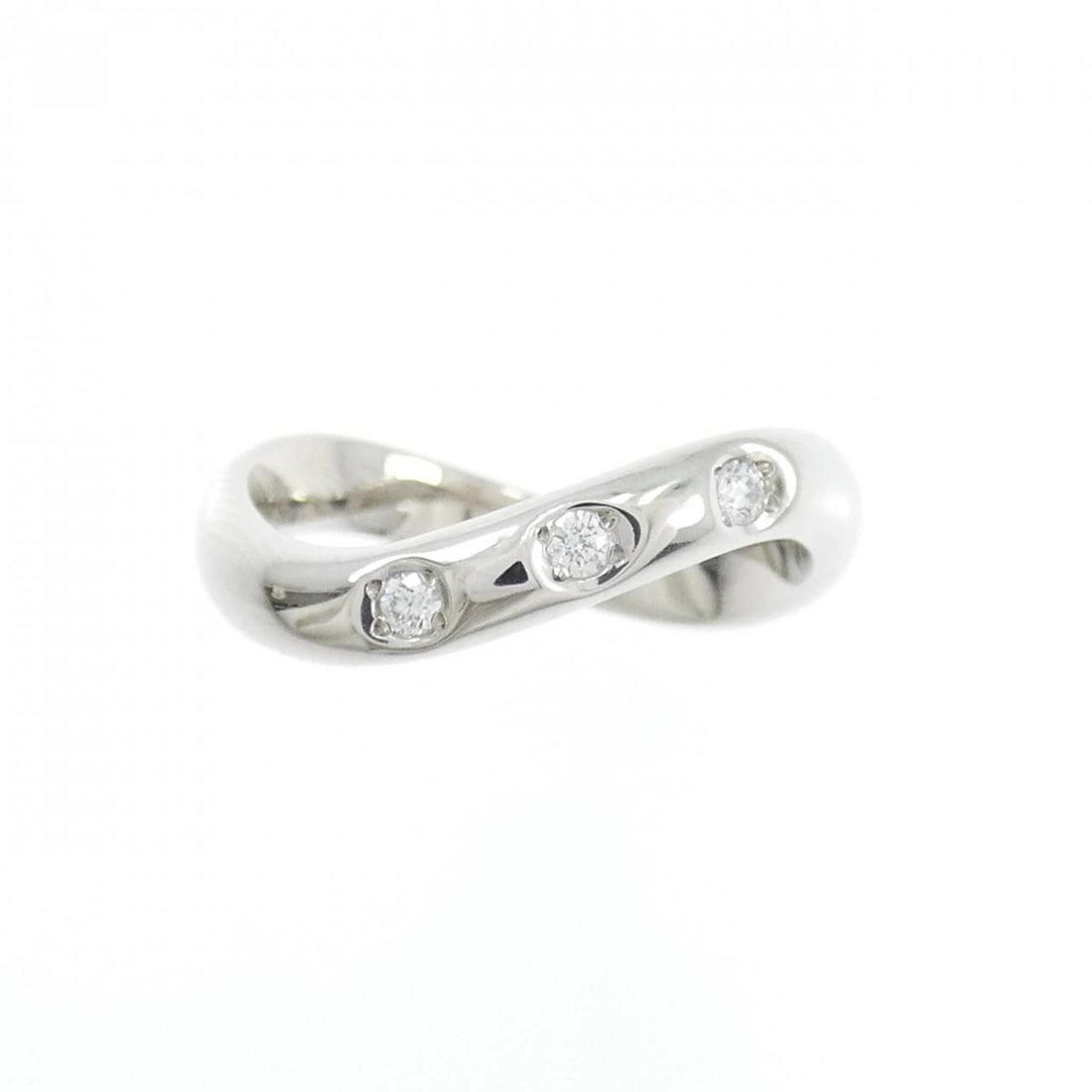MIKIMOTO DIAMOND RING: Mikimoto Diamond Ring Brand: MIKIMOTO Type/Style: Mikimoto Ring Material: Platinum950, Main Stone Natural Color: SILVER Size: US4 1/2 Accessories: None Accessories Notice: When purchasing pre-owned