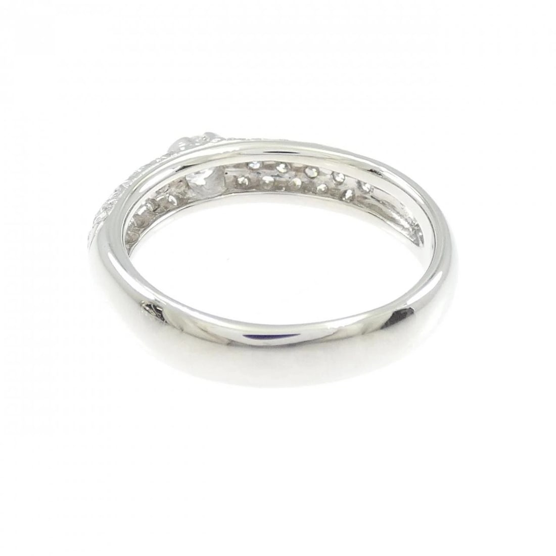 MIKIMOTO DIAMOND RING - 3
