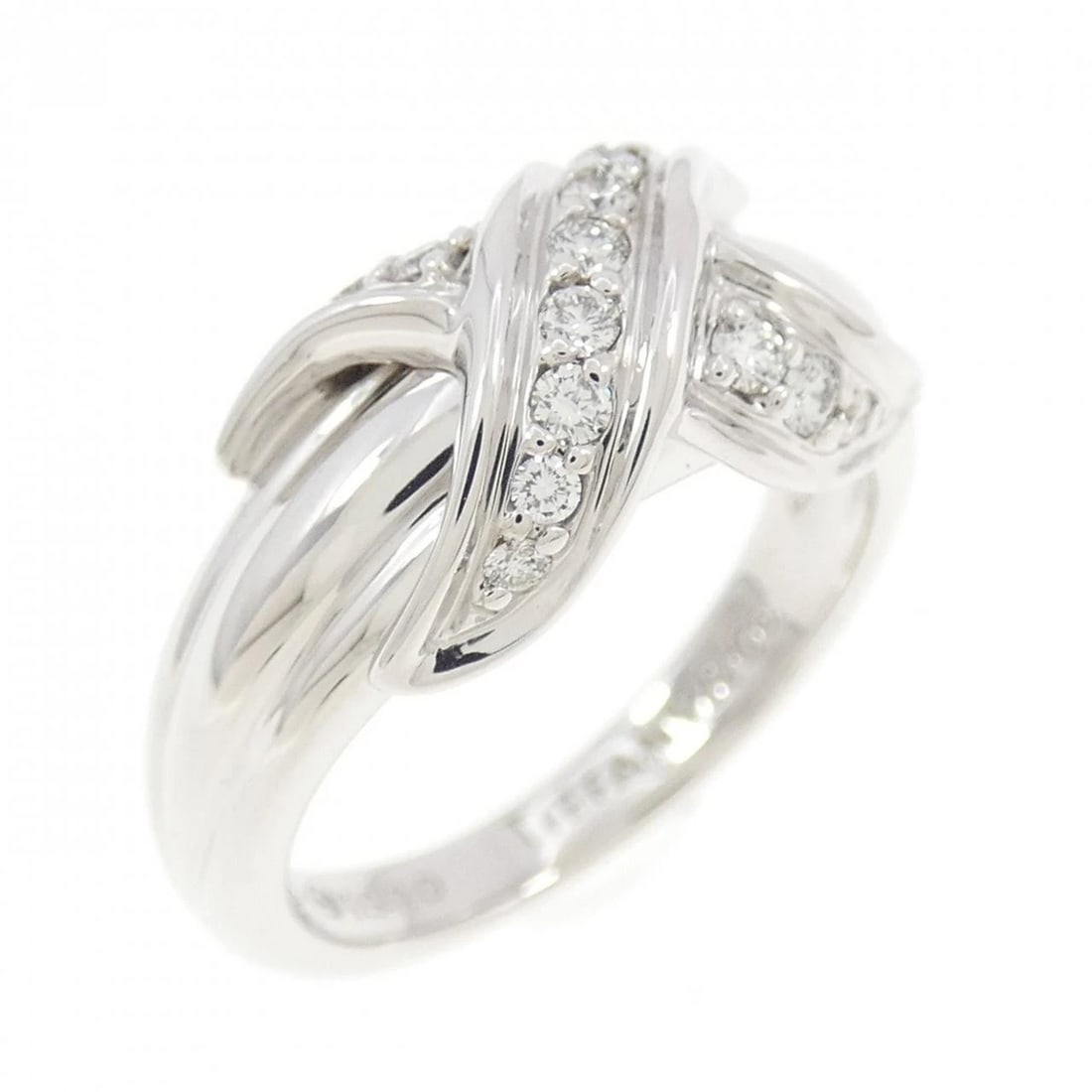 TIFFANY & CO. SIGNATURE RING: TIFFANY & Co. Signature Ring Brand: TIFFANY&Co. Type/Style: TIFFANY & Co. Ring Material: 750 white gold, Main Stone Natural Color: white gold Size: US5 1/4 Accessories: None Accessories Notice: When