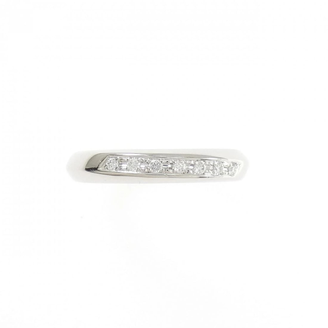 TASAKI DIAMOND RING: Tasaki Diamond Ring Brand: TASAKI Type/Style: Tasaki Ring Material: Platinum900, Main Stone Natural Color: silver Size: US5 3/4 Accessories: None Accessories Notice: When purchasing pre-owned goods,