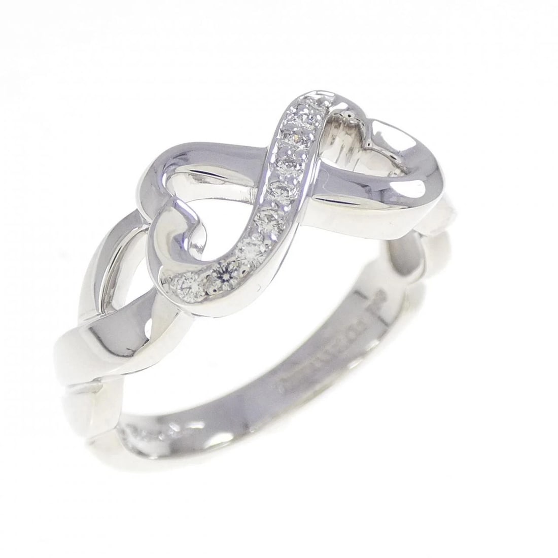TIFFANY & CO. DOUBLE LOVING HEART RING: TIFFANY & Co. Double Loving Heart Ring Brand: TIFFANY&Co. Type/Style: TIFFANY & Co. Ring Material: 750 white gold, Main Stone Natural Color: white gold Size: US6 1/4 Accessories: None Accessories