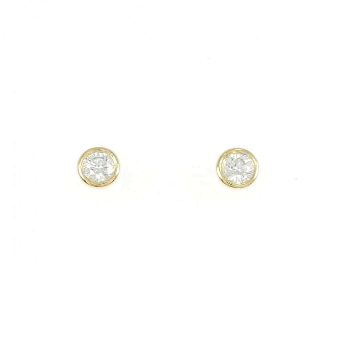 TIFFANY & CO. BY THE YARD PIERCE: TIFFANY & Co. By the Yard Pierce Brand: TIFFANY&Co. Type/Style: TIFFANY&Co. Pierce/Earring Material: 750 yellow gold, Main Stone Natural Color: yellow gold Size: Actual Size Diameteraround: 4.7mm