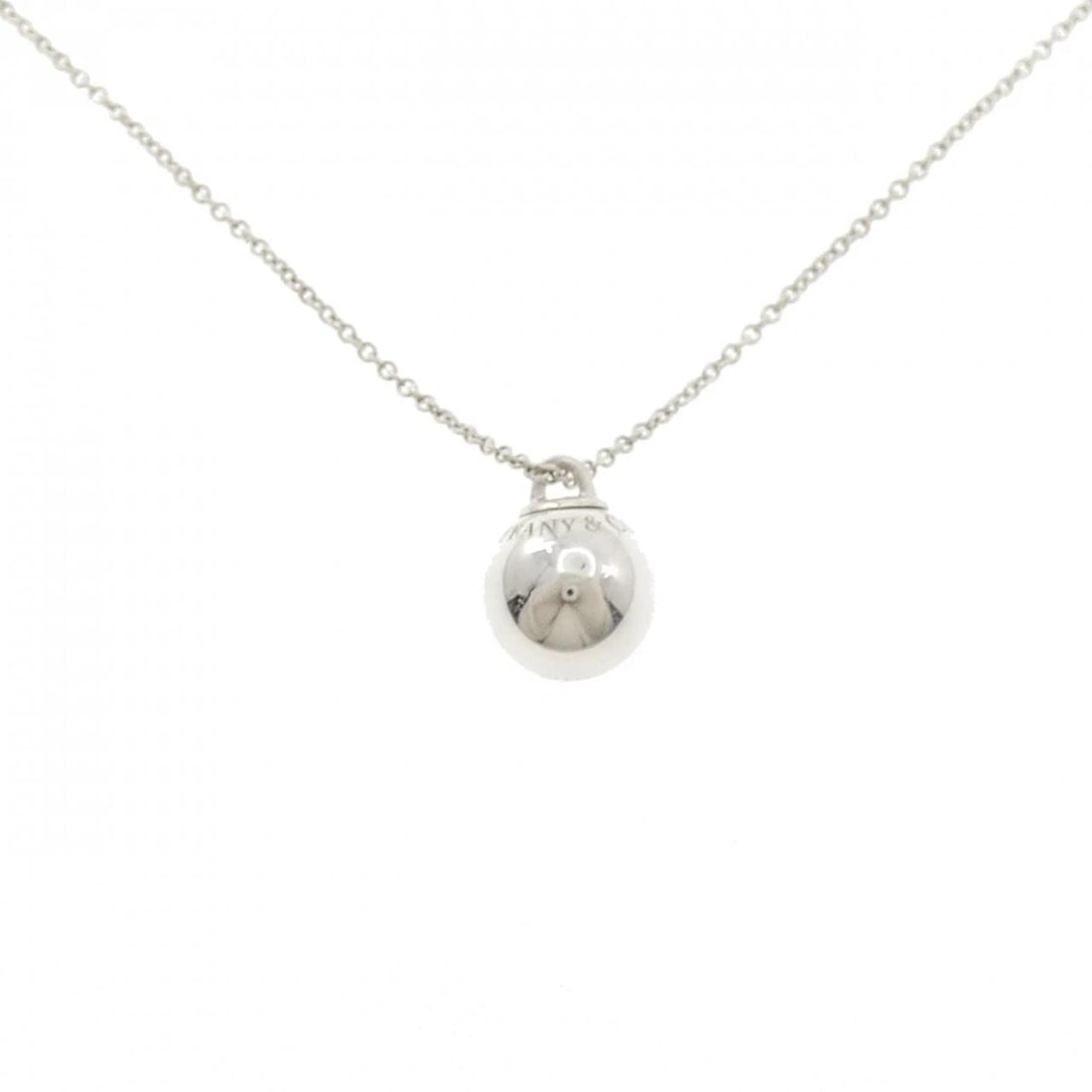 TIFFANY&CO. BALL NECKLACE: TIFFANY&Co. Ball Necklace Brand: TIFFANY&Co. Type/Style: TIFFANY&Co. Necklace Material: 925Silver, Color: Silver Size: Length46?52cmActual Size Pendant length approx. x width approx.: 15.8mmx12.2mm