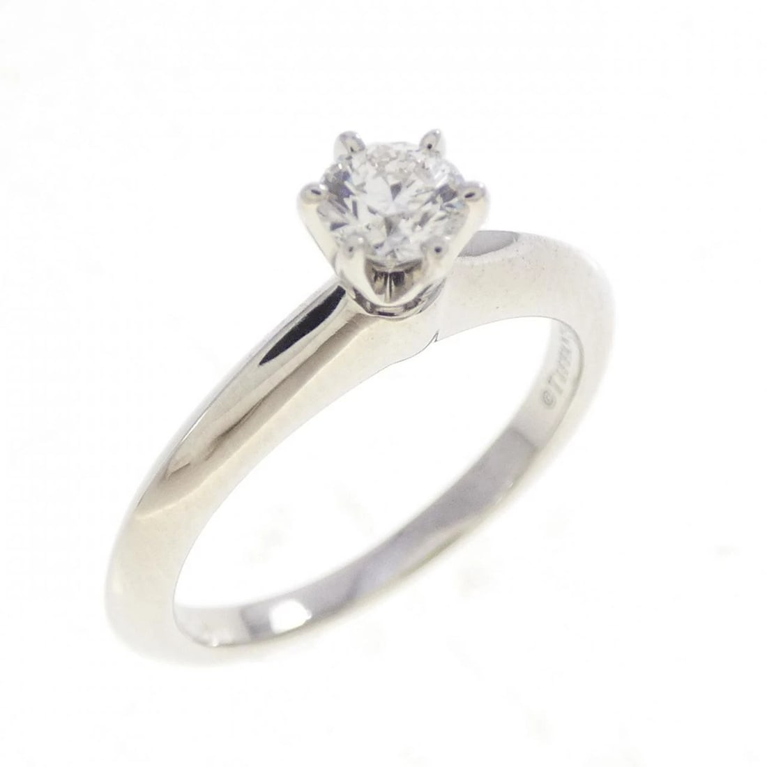 TIFFANY&CO. CLASSIC SOLITAIRE RING: TIFFANY&Co. Classic Solitaire Ring Brand: TIFFANY&Co. Type/Style: TIFFANY & Co. Ring Material: Platinum950, Main Stone Natural Color: Silver Size: US3 Accessories: None Accessories Notice: When