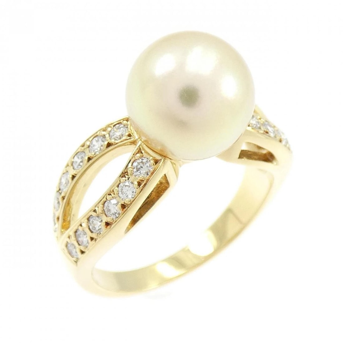 MIKIMOTO AKOYA PEARL RING: Mikimoto Akoya Pearl Ring Brand: MIKIMOTO Type/Style: Mikimoto Ring Material: K18 yellow gold, Main Stone Akoya Pearl Color: Yellow Gold Size: US5 3/4 Accessories: None Accessories Notice: When