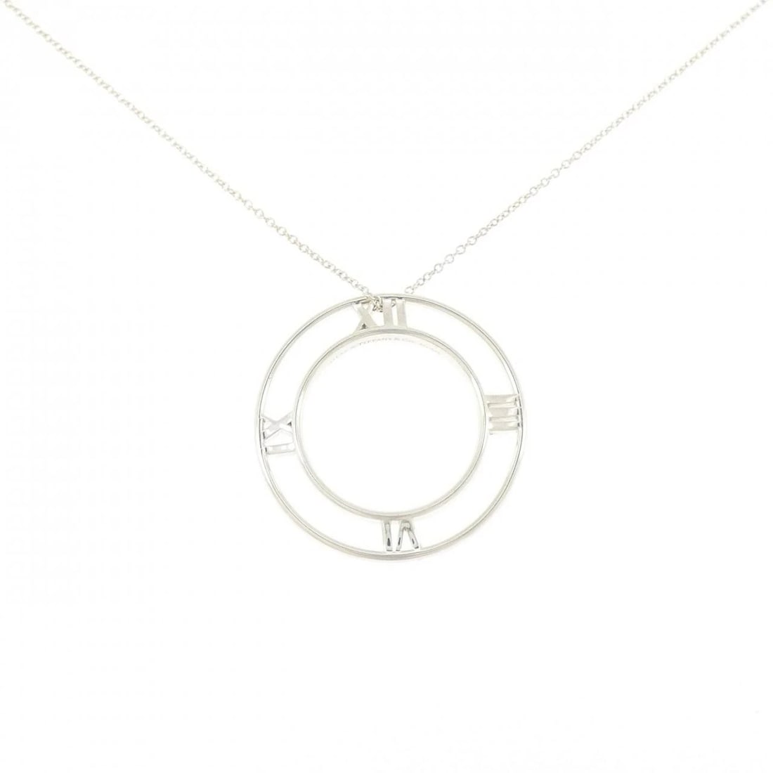 TIFFANY & CO. ATLAS ROUND SMALL NECKLACE: TIFFANY & Co. Atlas Round Small Necklace Brand: TIFFANY&Co. Type/Style: TIFFANY&Co. Necklace Material: 925Silver, Color: Silver Size: Length46cmActual Size Diameteraround: 29.9mm Chain maximum width