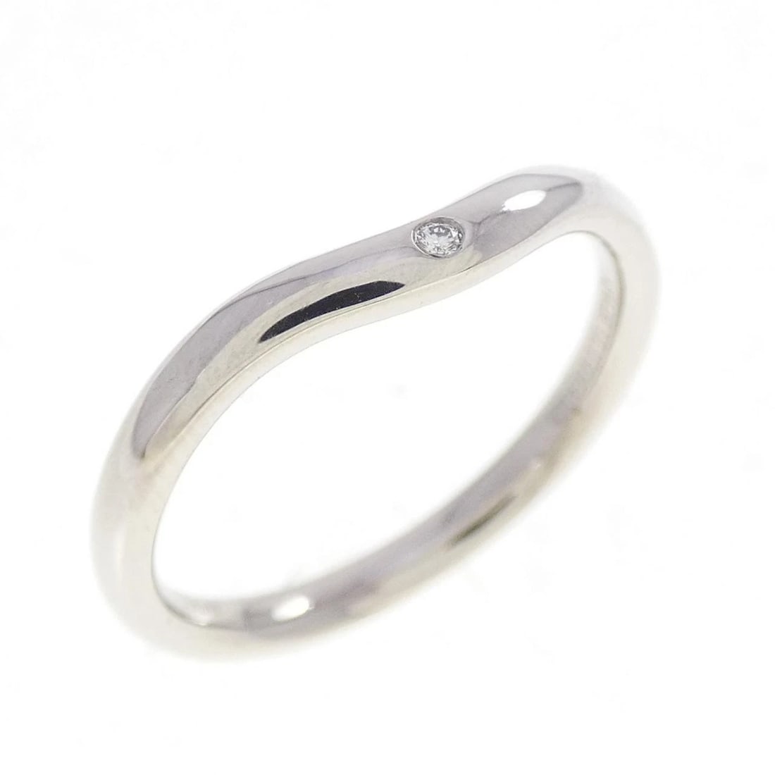 TIFFANY & CO. CURVED RING: TIFFANY & Co. Curved Ring Brand: TIFFANY&Co. Type/Style: TIFFANY & Co. Ring Material: Platinum950, Main Stone Natural Color: Silver Size: US5 1/4 Accessories: None Accessories Notice: When