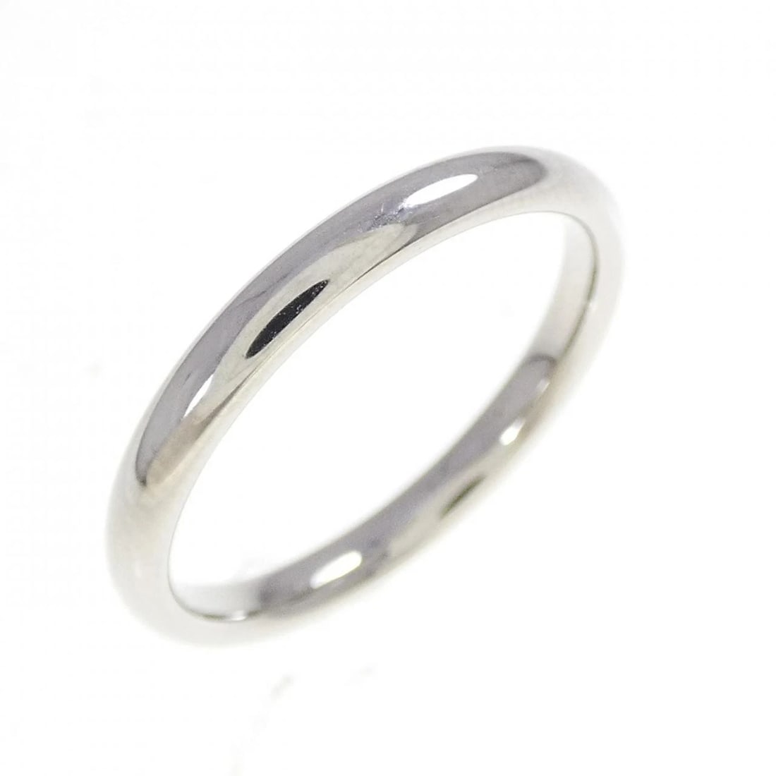 CHANEL JOHN PARISIAN RING: Chanel John Parisian Ring Brand: CHANEL Type/Style: Chanel Ring Material: Platinum950, Color: Silver Size: US6 1/4(53) Accessories: None Accessories Notice: When purchasing pre-owned goods, please