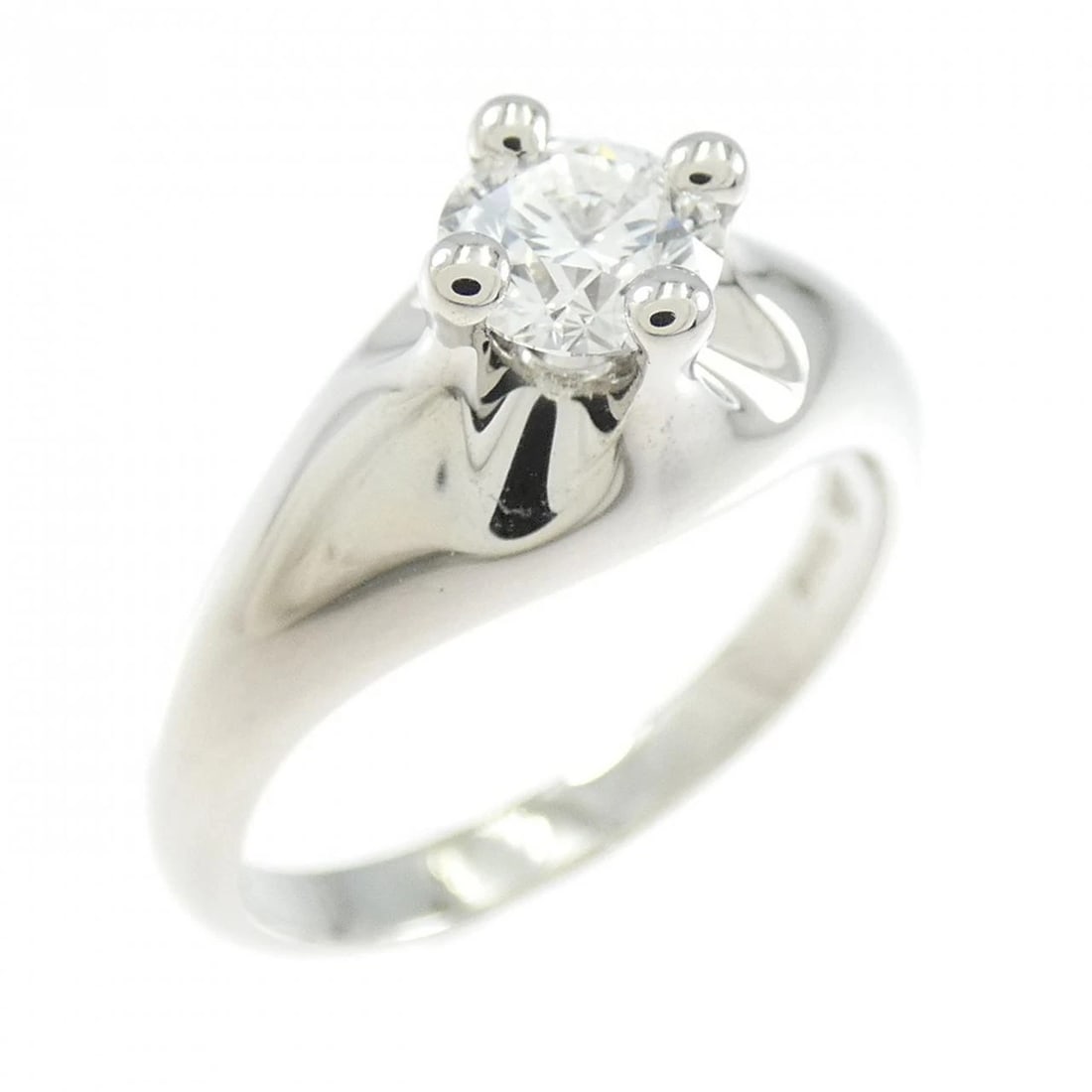 BVLGARI CORONA RING: Bvlgari Corona Ring Brand: BVLGARI Type/Style: Bulgari Ring Material: Hall mark, Color: None Size: US5 Accessories: None Accessories Notice: When purchasing pre-owned goods, please refer to the