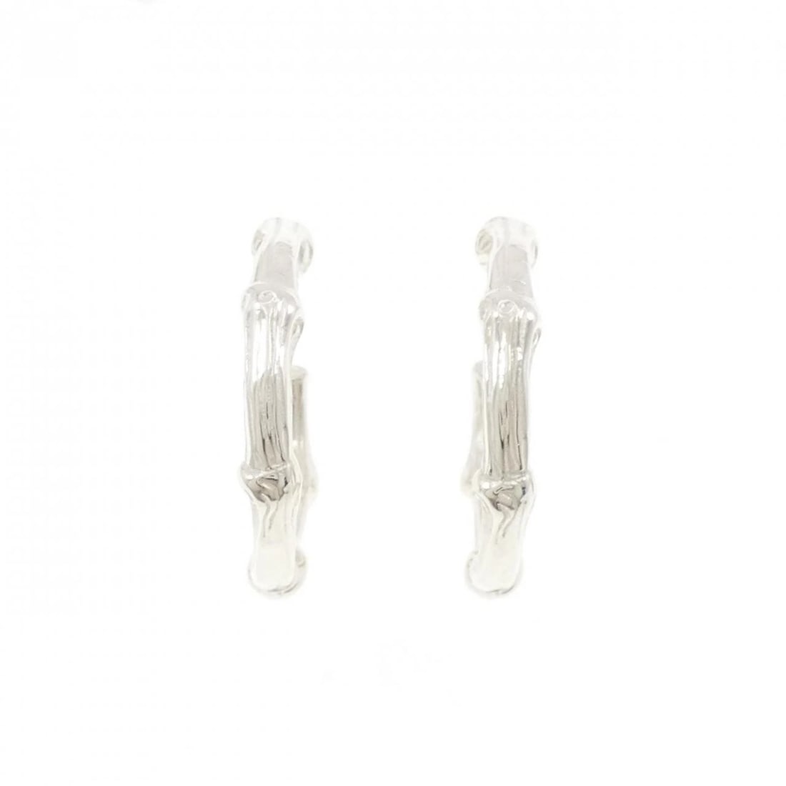 TIFFANY & CO. BAMBOO PIERCE: TIFFANY & Co. Bamboo Pierce Brand: TIFFANY&Co. Type/Style: TIFFANY&Co. Pierce/Earring Material: 925Silver, Color: Silver Size: Actual Size Approximate dimensions (height x width): 28.2mm x 4.4mm