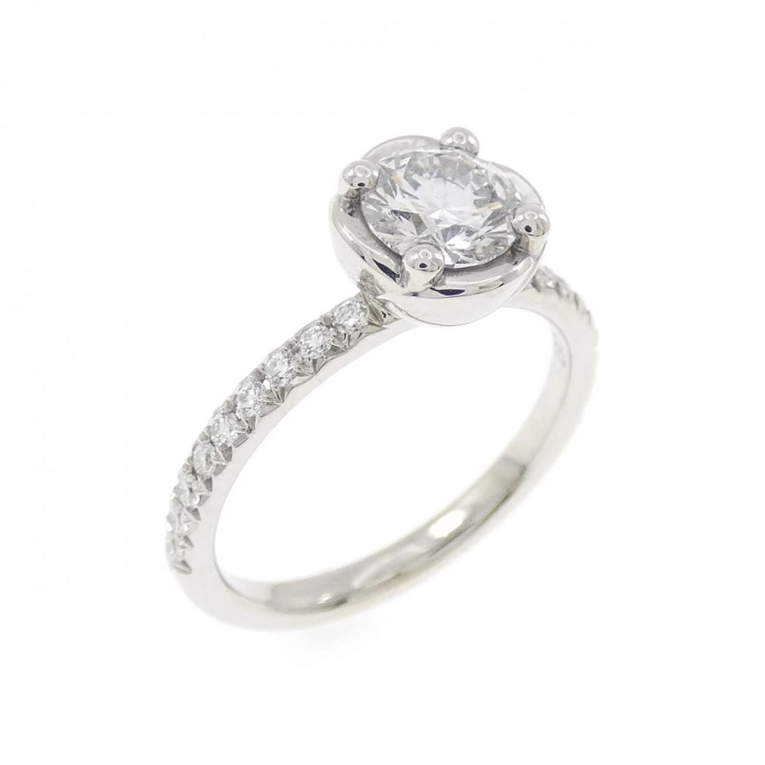 PIAGET ROSE RING: PIAGET Rose Ring Brand: PIAGET Type/Style: PIAGET Ring Material: Platinum950, Main Stone Natural Color: Silver Size: US3 3/4(46) Accessories: None Accessories Notice: When purchasing pre-owned goods,