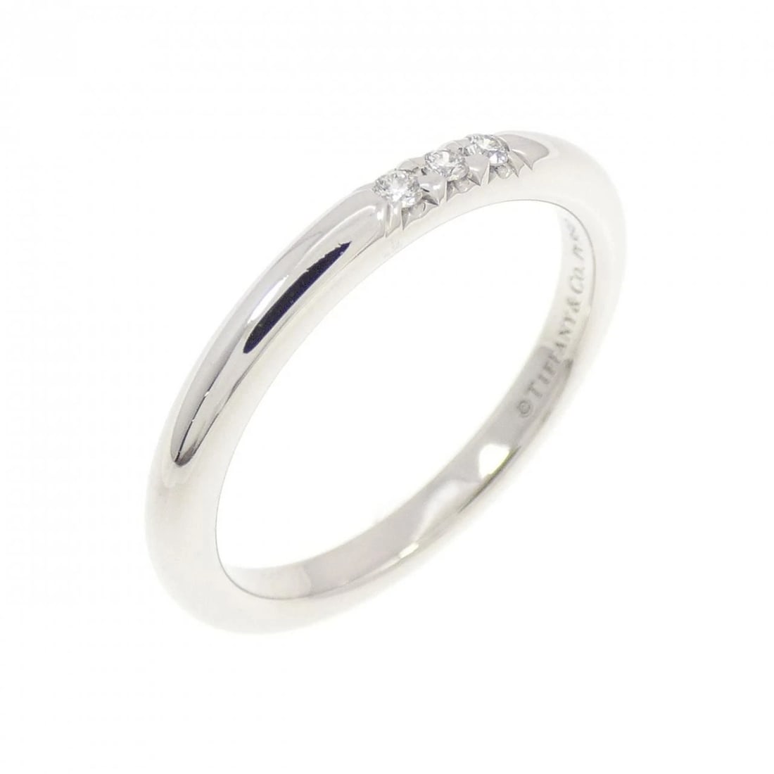 TIFFANY & CO. BAND RING: TIFFANY & Co. Band Ring Brand: TIFFANY&Co. Type/Style: TIFFANY & Co. Ring Material: Platinum950, Main Stone Natural Color: Silver Size: US3 1/4 Accessories: None Accessories Notice: When purchasing