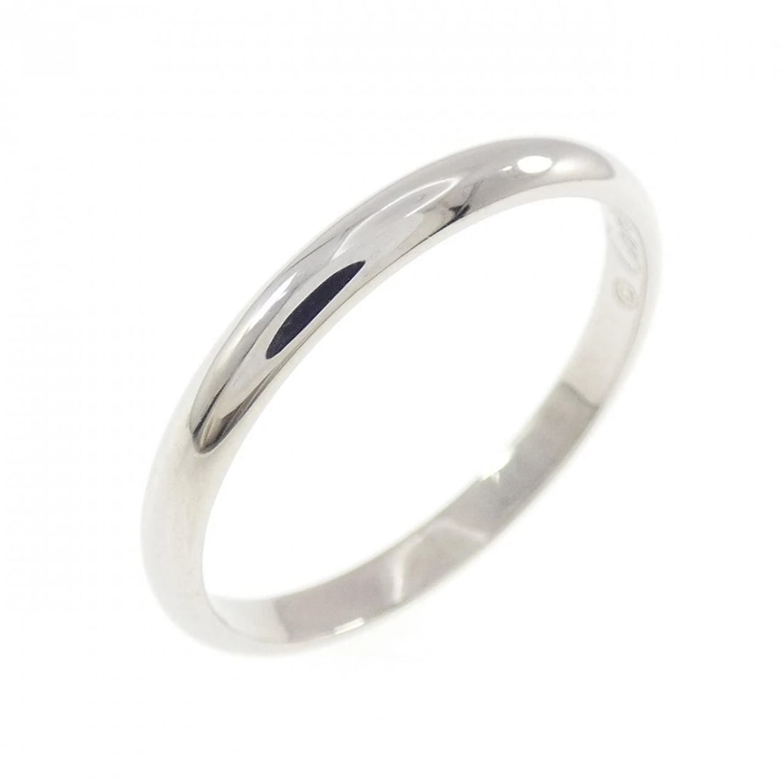 CARTIER WEDDING RING: Cartier Wedding Ring Brand: CARTIER Type/Style: Cartier Ring Material: Platinum950, Color: SILVER Size: US7 1/2(56) Accessories: None Accessories Notice: When purchasing pre-owned goods, please refer