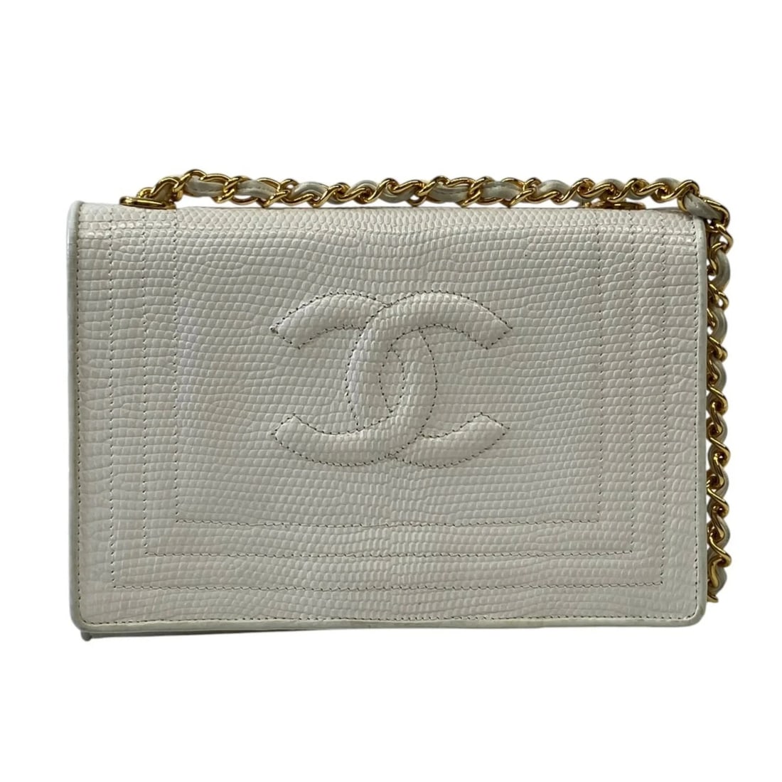 CHANEL SHOULDER BAG LEATHER: Chanel Shoulder Bag Leather Brand: Chanel Type/Style: Shoulder bag Material: Leather Color: White Size: (HxWxD) 44cm x 20cm x 5.5cm / 17.32inch x 7.87inch x 2.16inch Accessories: None Acce