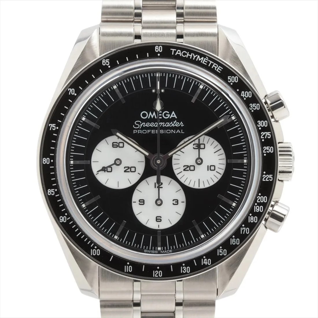 OMEGA SPEEDMASTER MOONWATCH PROFESSIONAL CO-AXIAL MASTER CHRONOMETER: Omega Speedmaster Moonwatch Professional Co-Axial Master chronometer Brand: Omega Type/Style: Wristwatch Material: SS Color: Dial Color Black Size: Case:W1.6 x H1.6inch / W42 x H42 Circumference of