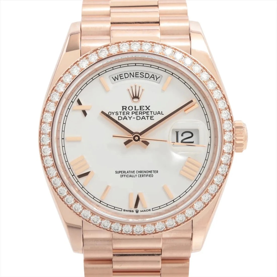 ROLEX DATE PG AT WHITE: Rolex Date PG AT white Brand: Rolex Type/Style: Wristwatch Material: PG Color: Dial Color White Size: Case:W1.2 x H1.2inch / W36 x H36 Circumference of Wrist:6.7inch / 17 Accessories: None