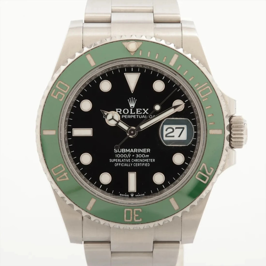 ROLEX SUBMARINER DATE SS BLACK: Rolex SUBMARINER DATE SS black Brand: Rolex Type/Style: Wristwatch Material: SS Color: Dial Color Black Size: Case:W1.6 x H1.6inch / W41 x H41 Circumference of Wrist:6.9inch / 17.5 Accessories: None