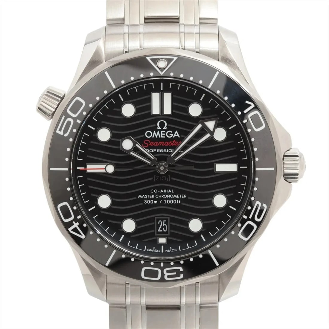 OMEGA SEAMASTER PROFESSIONAL DIVER CO-AXIAL MASTER CHRONOMETER: Omega Seamaster Professional Diver Co-Axial Master chronometer Brand: Omega Type/Style: Wristwatch Material: SS Color: Dial Color Black Size: Case:W1.6 x H1.6inch / W42 x H42 Circumference of
