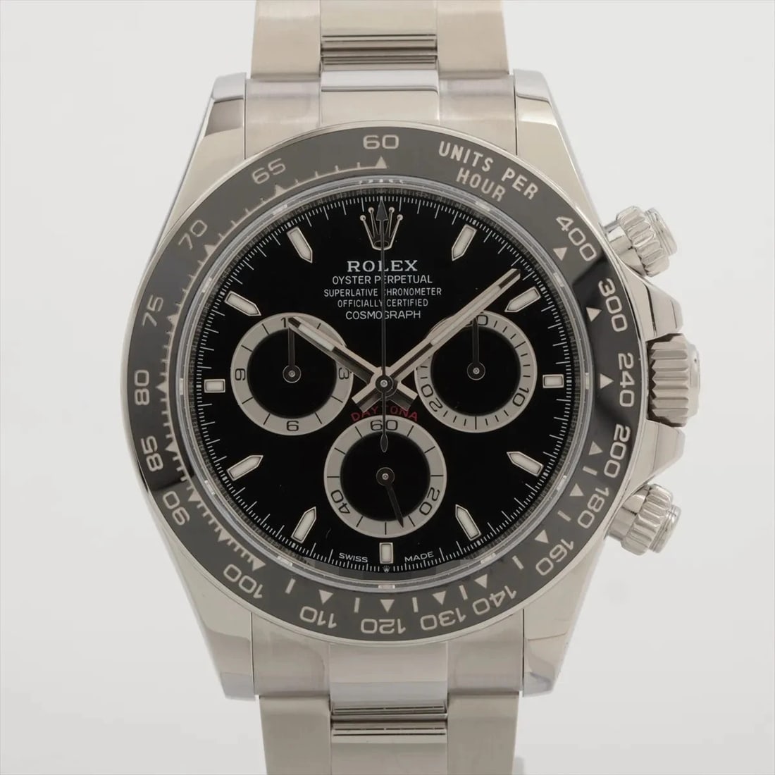 ROLEX COSMOGRAPH DAYTONA SS BLACK: Rolex Cosmograph Daytona SS black Brand: Rolex Type/Style: Wristwatch Material: SS Color: Dial Color Black Size: Case:W1.6 x H1.6inch / W40 x H40 Circumference of Wrist:7.3inch / 18.5 Accessories: