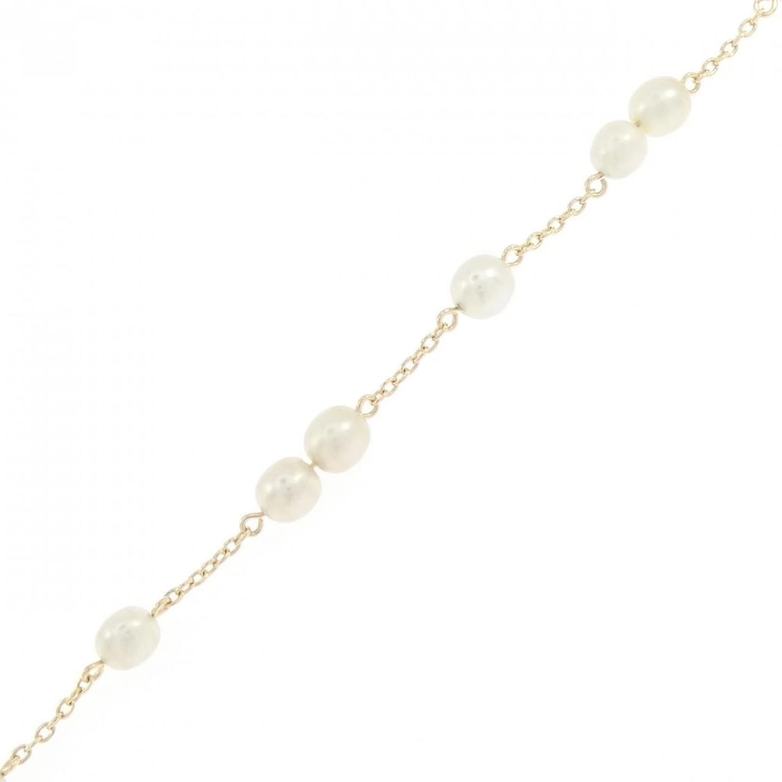 TASAKI FRESHWATER PEARL BRACELET: Tasaki freshwater pearl bracelet Brand: TASAKI Type/Style: Tasaki Bracelet Material: K18 yellow gold, Color: yellow gold Size: 18cm Max width approx: 4.6mm Accessories: None Accessories Notice: When