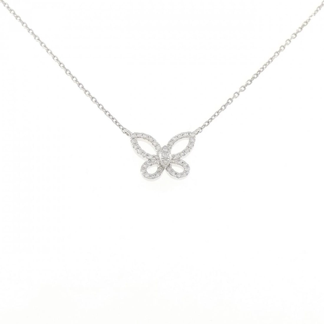 GRAFF MINI BUTTERFLY SILHOUETTE NECKLACE: Graff Mini Butterfly Silhouette Necklace Brand: GRAFF Type/Style: Graph Necklace Material: 750 white gold, Main Stone Natural Color: White Gold Size: 44?46cm Pendant length approx. x width approx.: