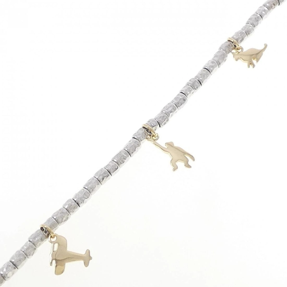 POMELLATO DODO BRACELET: Pomellato Dodo Bracelet Brand: Pomellato Type/Style: Pomellato Bracelet Material: 750/925, Color: none Size: 18.5cm Max width approx: 20.6mm Accessories: None Accessories Notice: When purc