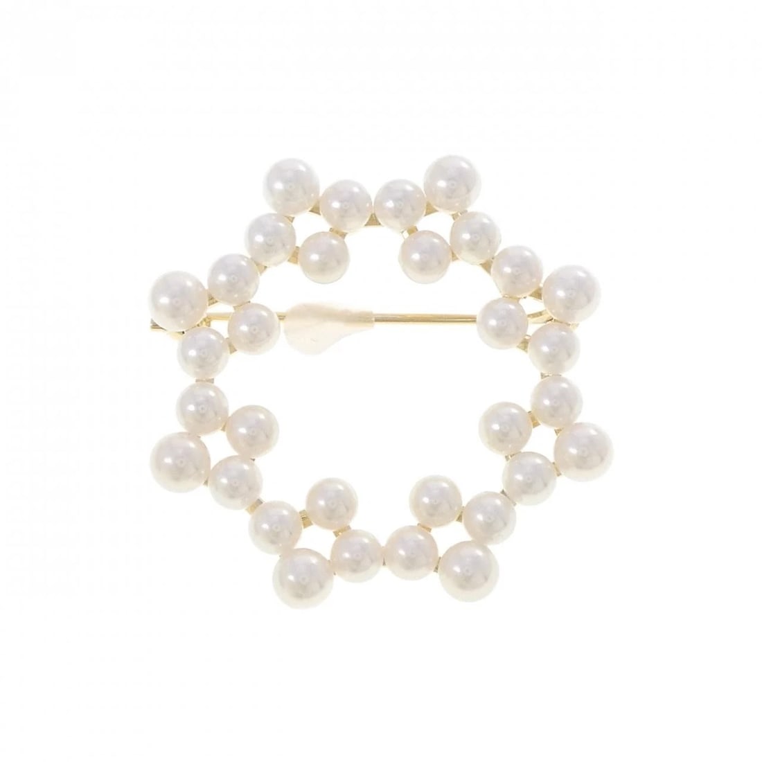 MIKIMOTO AKOYA PEARL BROOCH: Mikimoto Akoya Pearl Brooch Brand: MIKIMOTO Type/Style: MIKIMOTO Pendant/Brooch Material: K18 yellow gold, Color: yellow gold Size: Approximate dimensions (height x width): 34.4cm x 34.4cm