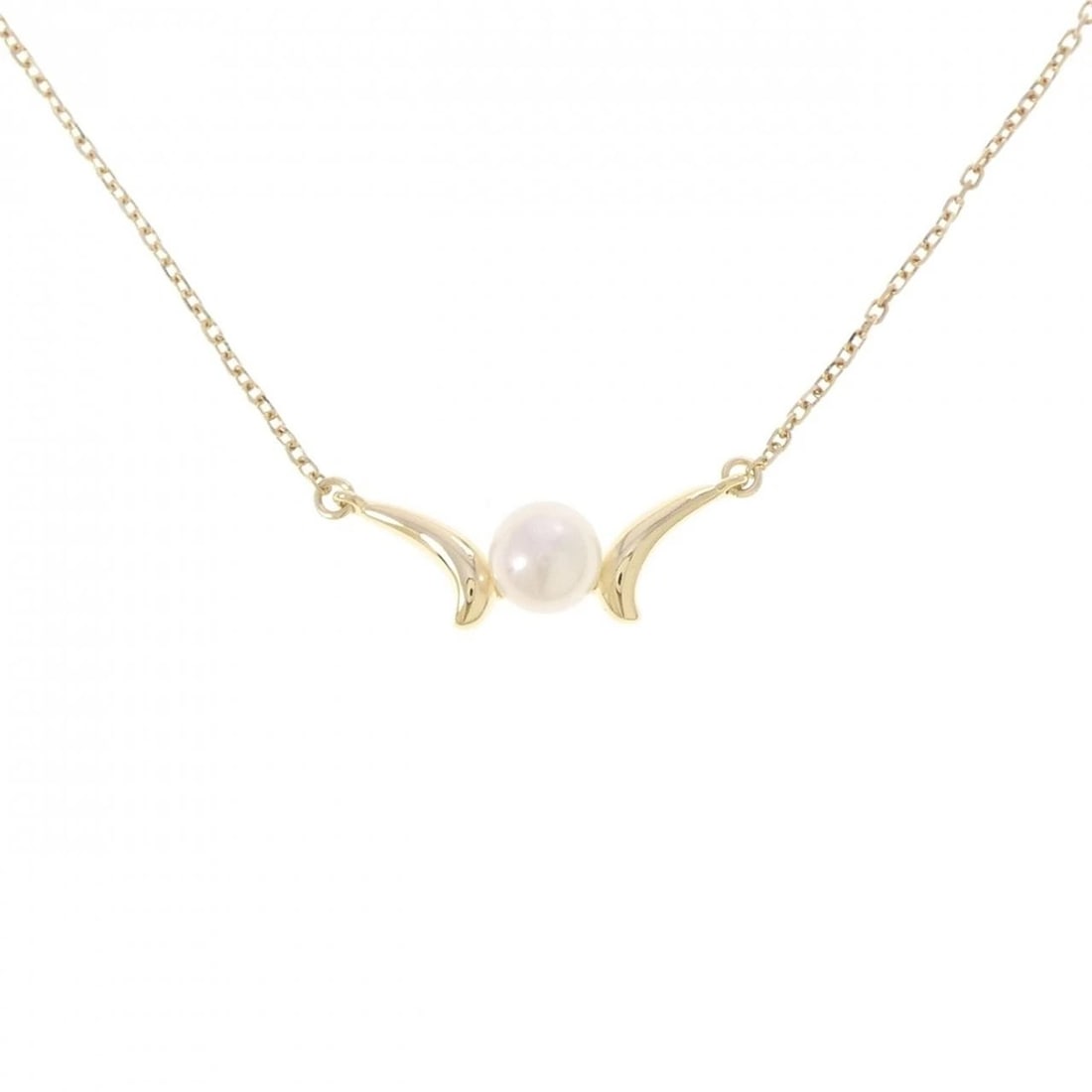 MIKIMOTO AKOYA PEARL NECKLACE: Mikimoto Akoya Pearl Necklace Brand: MIKIMOTO Type/Style: Mikimoto Necklace Material: K18 yellow gold, Color: yellow gold Size: 38cm Pendant length approx. x width approx.: 7.0mmx20.4mm Chain maximum
