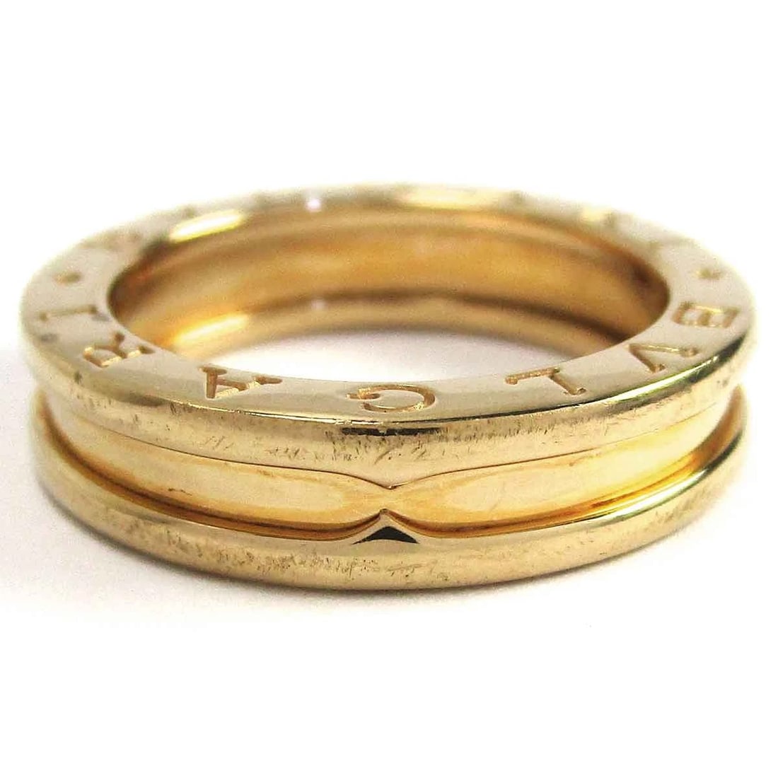 BVLGARI B.ZERO1 RING 18K YELLOW GOLD: Bvlgari B.zero1 Ring 18K Yellow Gold Brand: Bvlgari Type/Style: Ring Material: 18K Yellow Gold, Color: Yellow Gold Size: US 5 Accessories: None Accessories Notice: When purchasing pre-owne