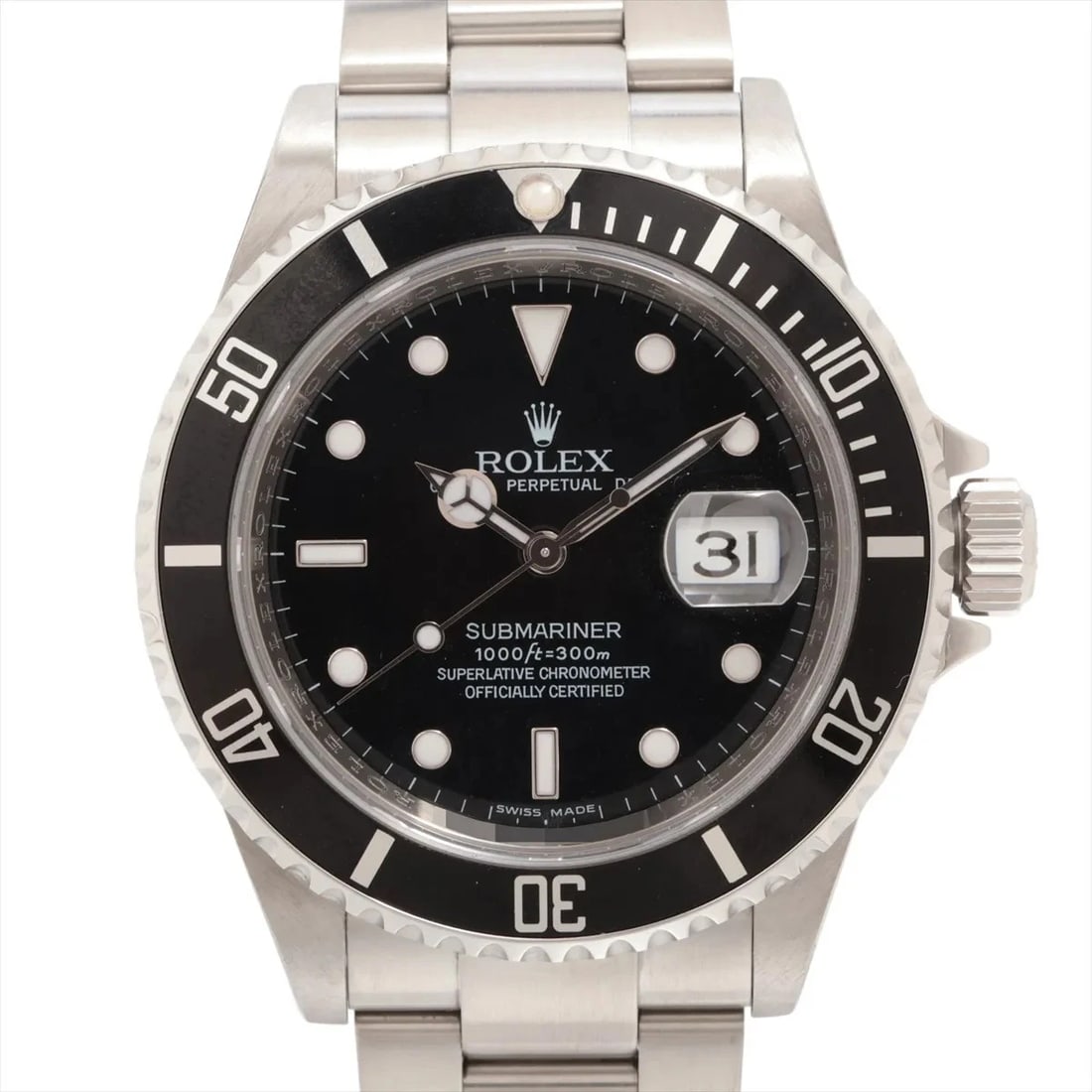 ROLEX SUBMARINER DATE SS AT BLACK DIAL WATCH: Rolex Submariner Date Ss At Black Dial Watch Brand: Rolex Type/Style: Wristwatch Material: SS Color: Dial Color Black Size: Case:W1.6 x H1.6inch / W40 x H40 Circumference of Wrist:6.9inch / 17.5 A