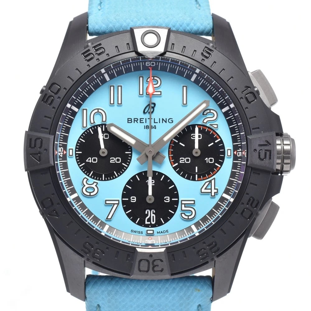 BREITLING AVENGER CHRONOGRAPH AUTOMATIC WATCH: Breitling Avenger Chronograph Automatic Watch Brand: BREITLING Type/Style: Wristwatch Material: Band Material leather, Case Material Titanium / ceramic Color: Case Color Silver, Band Color Turquoise,