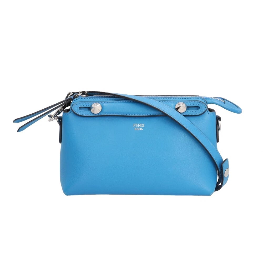FENDI SHOULDER BAG CROSS BODY LEATHER: FENDI Shoulder Bag Cross Body leather Brand: FENDI Type/Style: Shoulder Bag Material: Exterior Material leather Color: Exterior color blue Size: W7.5 x H5.1 x D3.5inch Handle:5.1inch Accessories:
