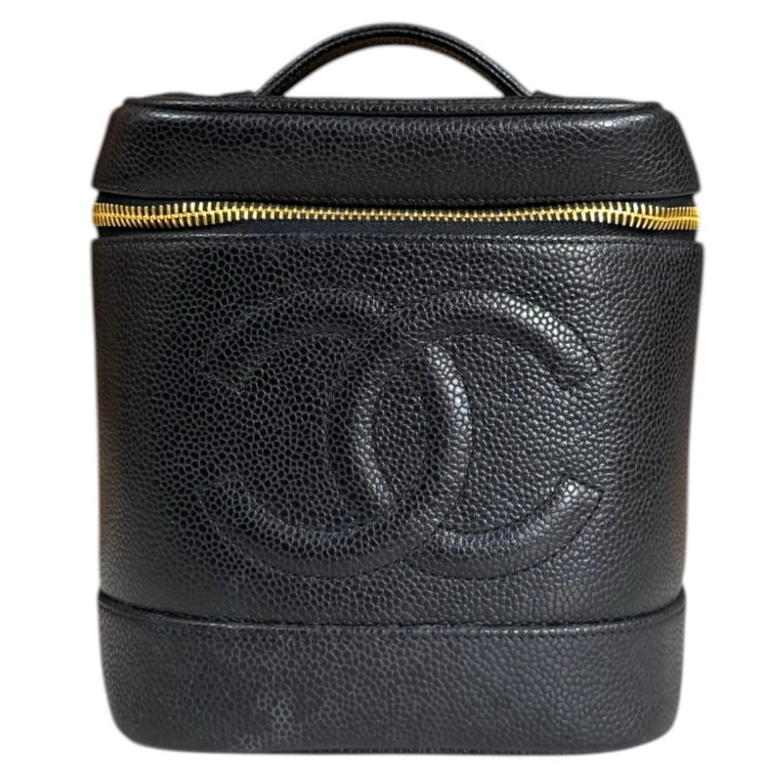 CHANEL HANDBAG CAVIARSKIN VERTICAL VANITY: CHANEL Handbag Caviarskin Vertical vanity Brand: CHANEL Type/Style: Handbag Material: Exterior Material Caviarskin Color: Exterior color black Size: W5.9 x H6.7 x D4.7inch Handle:3.5inch Accessories: