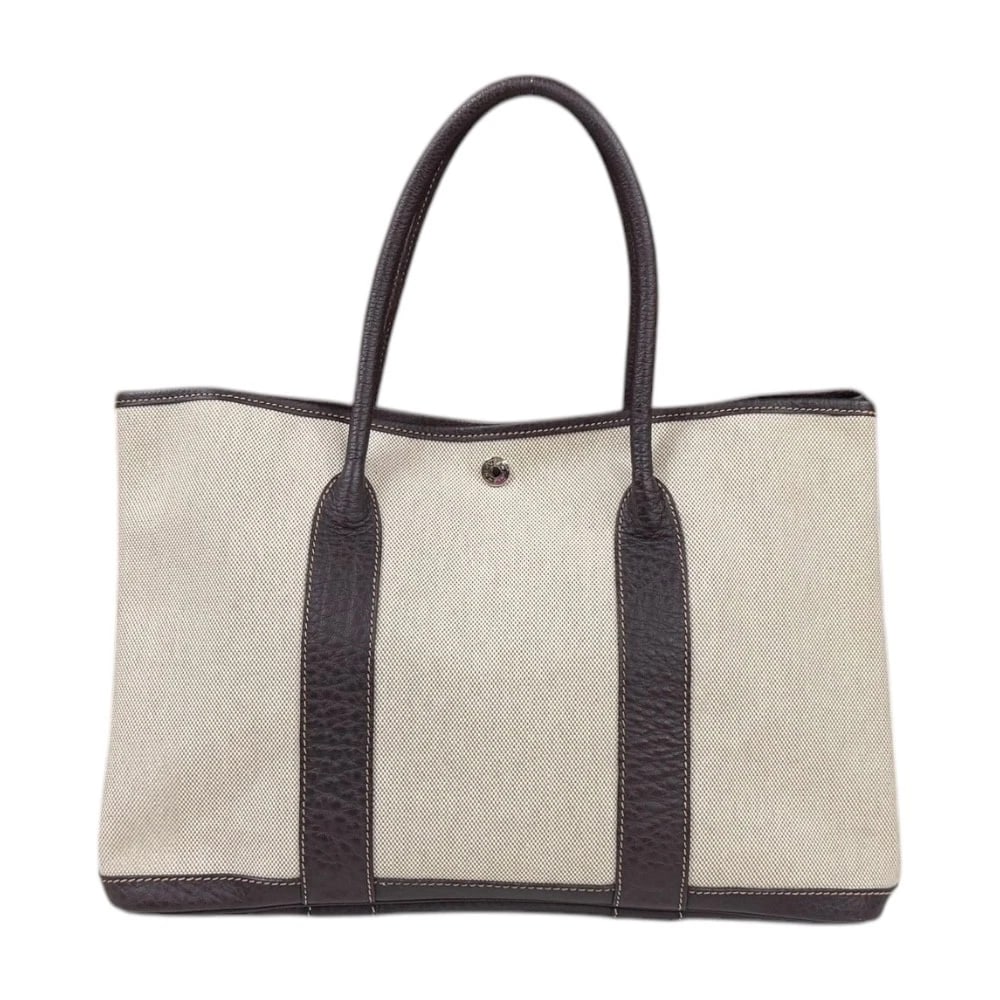 HERMES HANDBAG TOWER ASH LEATHER GARDEN PARTY PM: HERMES Handbag Tower ash leather Garden party PM Brand: HERMES Type/Style: Handbag Material: Exterior Material Tower ash Color: Exterior color beige Size: W13.8 x H9.8 x D6.9inch Handle:15.9inch A