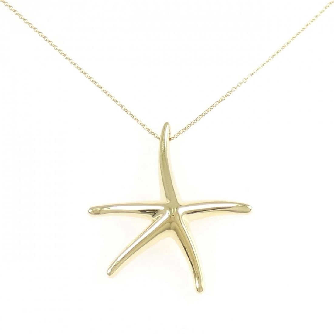 TIFFANY&CO. STARFISH NECKLACE: TIFFANY&Co. Starfish Necklace Brand: TIFFANY&Co. Type/Style: TIFFANY&Co. Necklace Material: 750 yellow gold, Color: Yellow Gold Size: length41cmActual Size Pendant length approx. x width approx.: