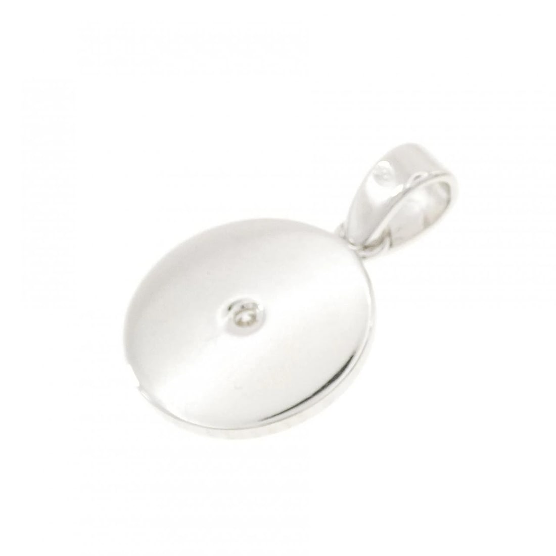CARTIER DIAMOND PENDANT: Cartier Diamond Pendant Brand: CARTIER Type/Style: Cartier Pendant/Brooch Material: 750 white gold, Color: White Gold Size: Actual Size Approximate dimensions: 24.8mm x 16.3mm Accessories: None