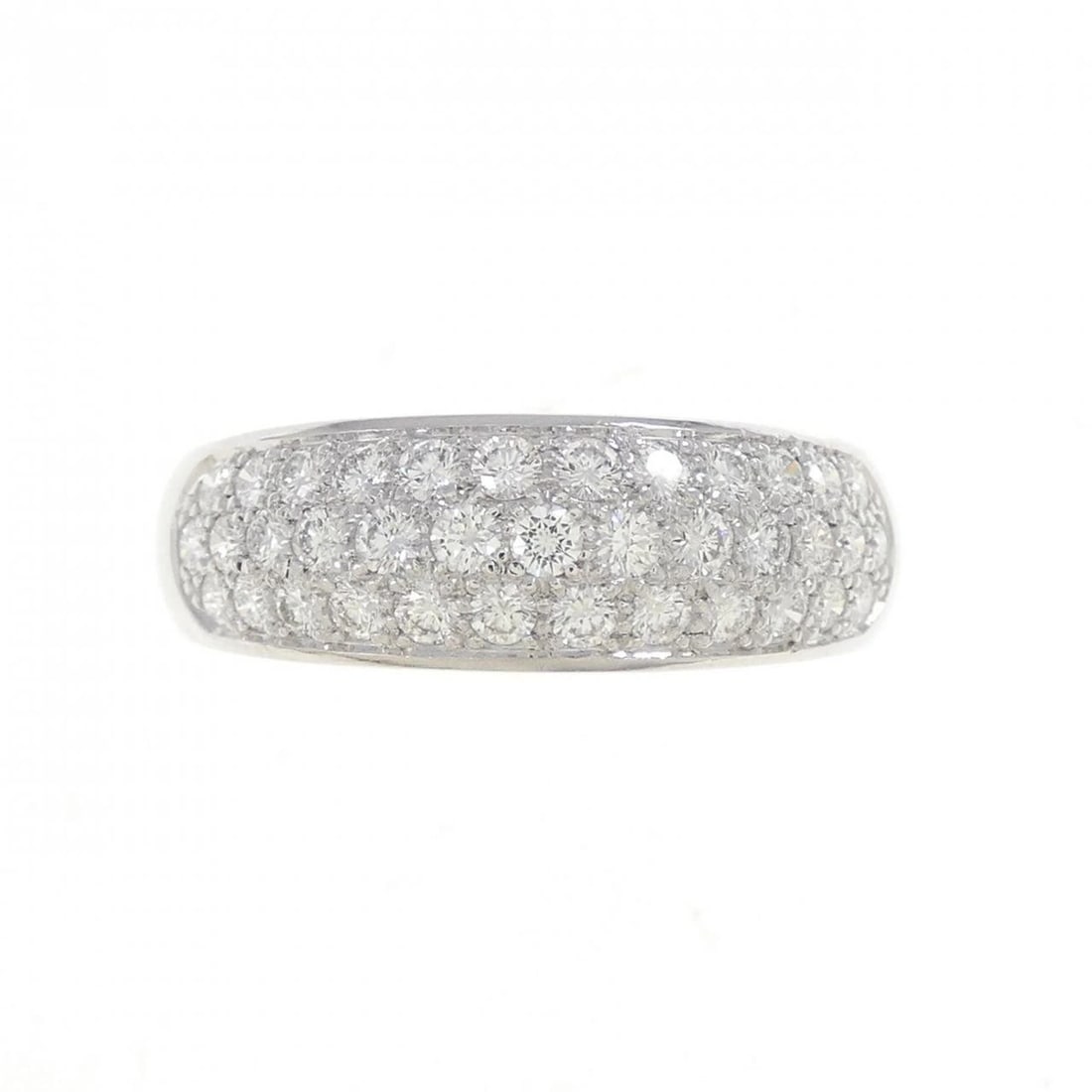 VAN CLEEF & ARPELS DIAMOND RING: Van Cleef & Arpels Diamond Ring Brand: Van Cleef & Arpels Type/Style: Van Cleef & Arpels Ring Material: 750 white gold, Main Stone Natural Color: white gold Size: US5 3/4(51) Accessories: None
