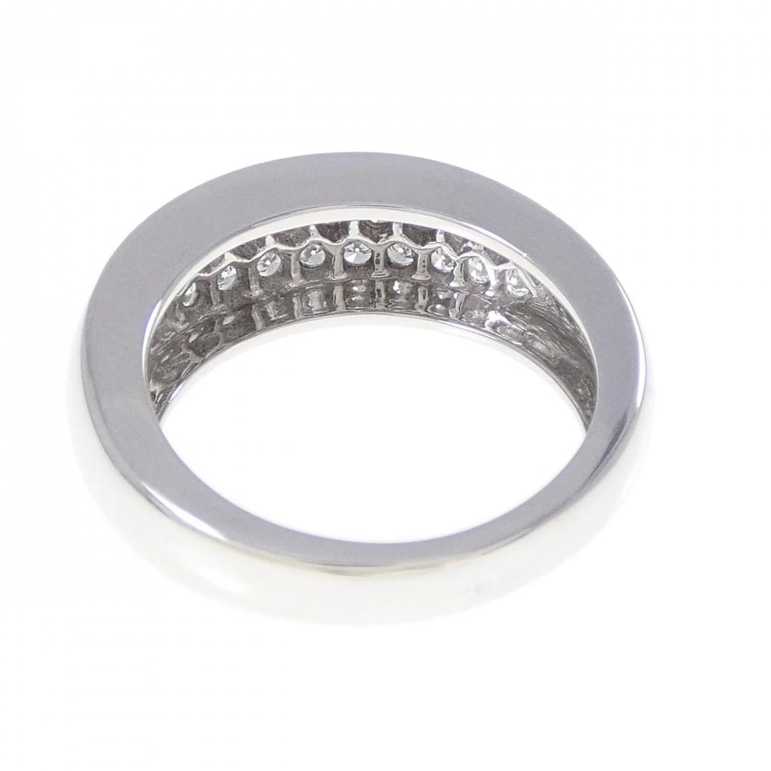 VAN CLEEF & ARPELS DIAMOND RING - 2