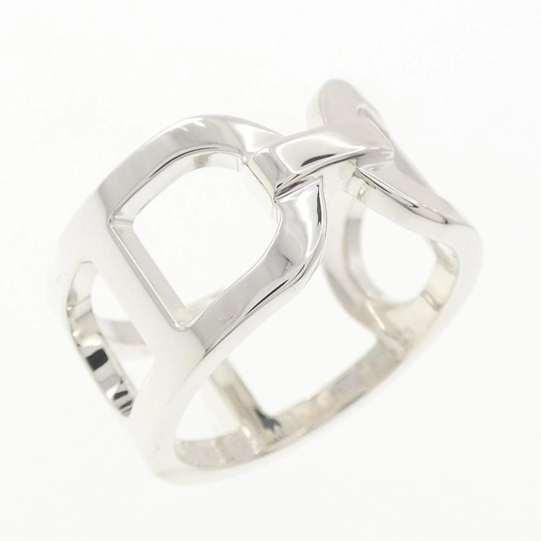 HERMES EVER CHAINE D'ANCRE RING: Hermes Ever Chaine d'Ancre Ring Brand: HERMES Type/Style: Hermes Ring Material: 925Silver, Color: Silver Size: US6 3/4(53) Accessories: None Accessories Notice: When purchasing pre-owned goods,