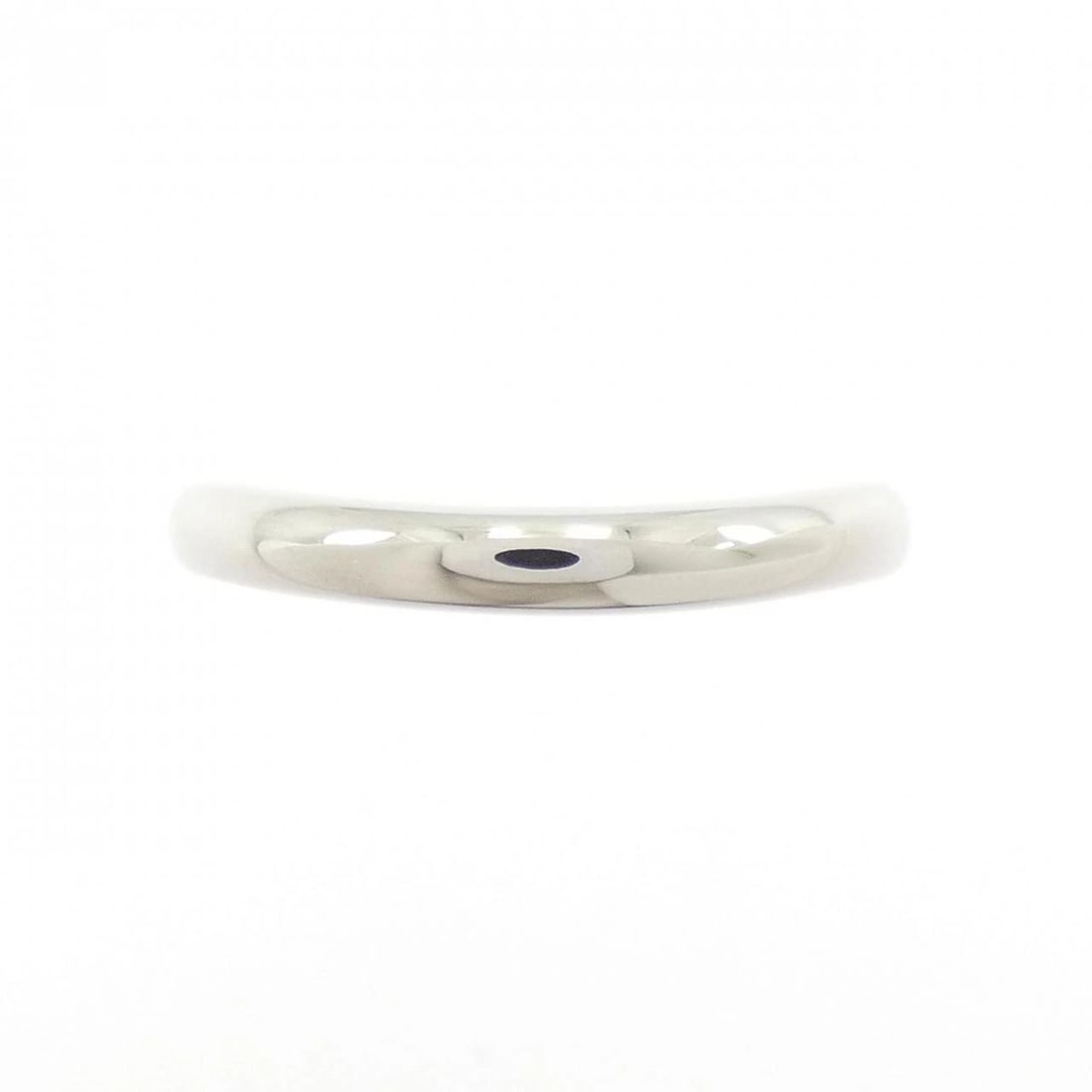 PONTE VECCHIO PT900 RING: Ponte Vecchio PT900 Ring Brand: Ponte Vecchio Type/Style: Ponte Vecchio Ring Material: Platinum900, Main Stone Natural Color: Silver Size: US8 3/4 Accessories: None Accessories Notice: When