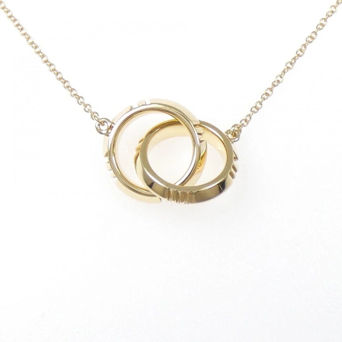 TIFFANY&CO. X CLOSED INTERLOCKING NECKLACE: TIFFANY&Co. X Closed Interlocking Necklace Brand: TIFFANY&Co. Type/Style: TIFFANY&Co. Necklace Material: 750 yellow gold, Color: yellow gold Size: Length40?46cmActual Size Motif maximum width
