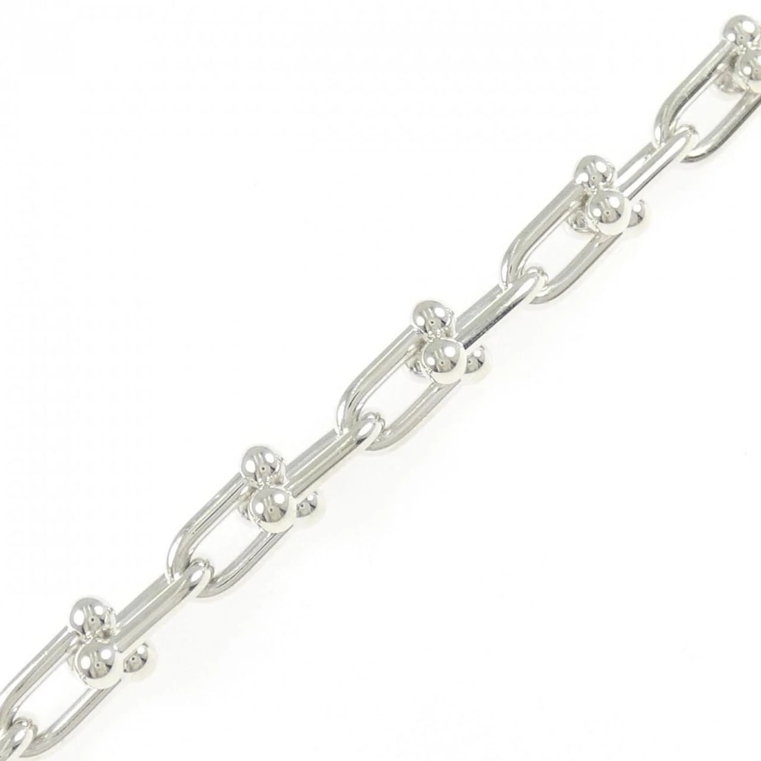 TIFFANY & CO. HARDWARE SMALL LINK BRACELET: TIFFANY & Co. Hardware Small Link Bracelet Brand: TIFFANY&Co. Type/Style: TIFFANY & Co. Bracelet Material: 925Silver, Color: Silver Size: Length17cmActual Size Max width approx: 6.5mm Accessories: