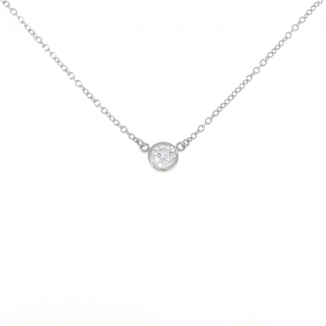 TIFFANY & CO. BY THE YARD NECKLACE: TIFFANY & Co. By the Yard Necklace Brand: TIFFANY&Co. Type/Style: TIFFANY&Co. Necklace Material: Platinum950, Main Stone Natural Color: Silver Size: Length41cmActual Size Diameteraround: 4.9mm Chain