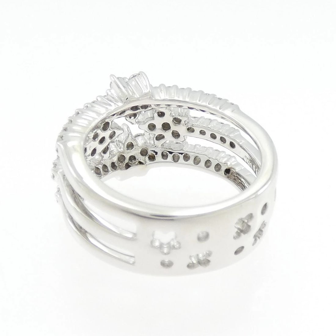 PONTE VECCHIO FLOWER DIAMOND RING - 2
