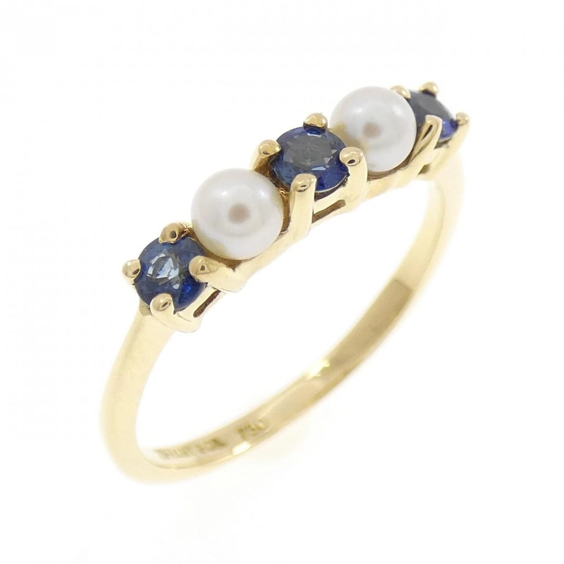TIFFANY&CO. FRESHWATER PEARL RING: TIFFANY&Co. Freshwater Pearl Ring Brand: TIFFANY&Co. Type/Style: TIFFANY & Co. Ring Material: 750 yellow gold, Main Stone Freshwater Pearl Color: Yellow Gold Size: US6 1/4 Accessories: None